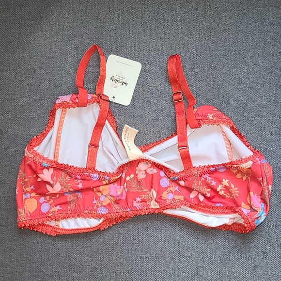 New spell designs FP wild bloom red bralette bra L - Picture 11 of 14